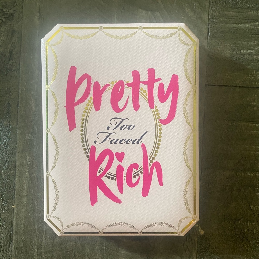 Too Faced Pretty Rich Eye Palette